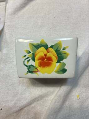 Corelle Coordinates Stoneware Pansy Floral Small Trinket Dish or Sponge Holder